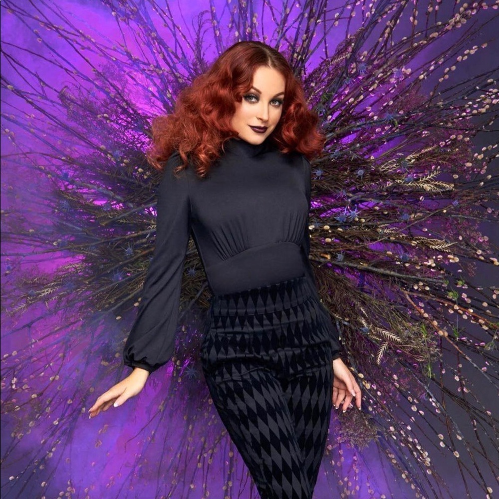 Laura Byrnes Victoria Long Sleeve Top